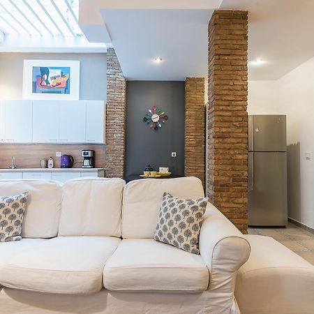Elegant Kerameikos Apartment By Cloudkeys Atenas Exterior foto