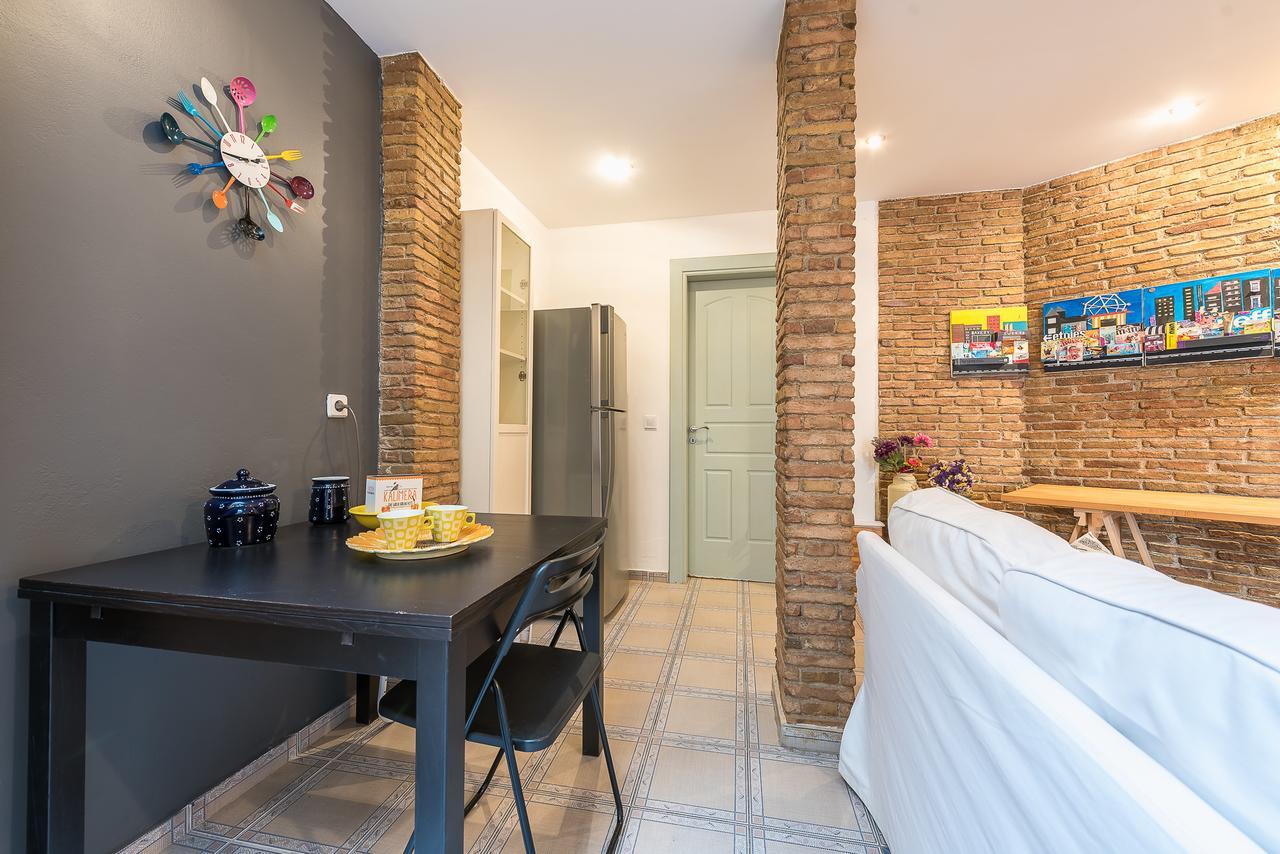 Elegant Kerameikos Apartment By Cloudkeys Atenas Exterior foto