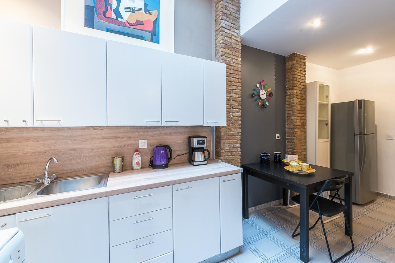 Elegant Kerameikos Apartment By Cloudkeys Atenas Exterior foto