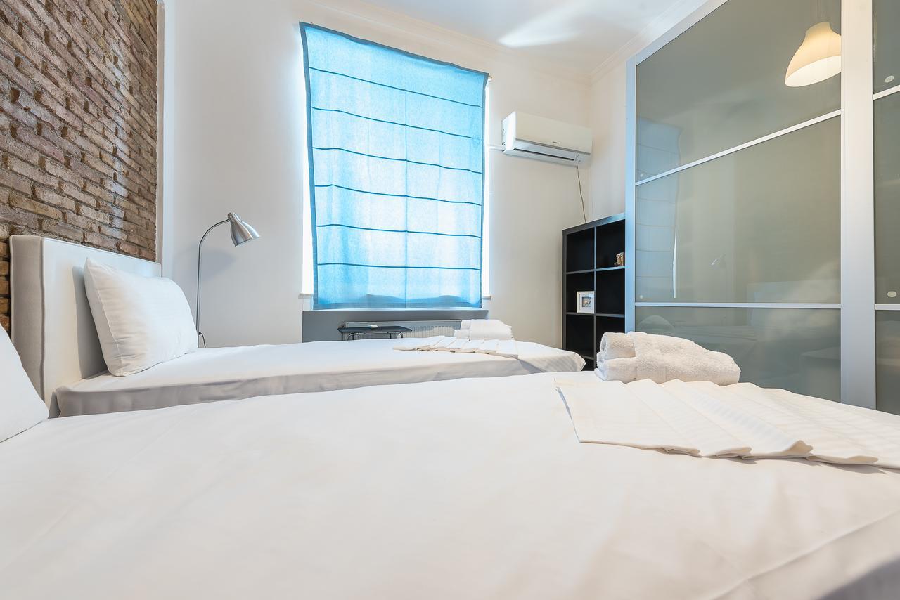 Elegant Kerameikos Apartment By Cloudkeys Atenas Exterior foto